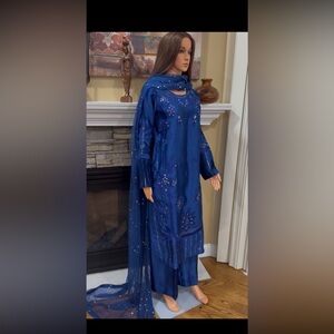 Elegant Blue Embroidered Outfit